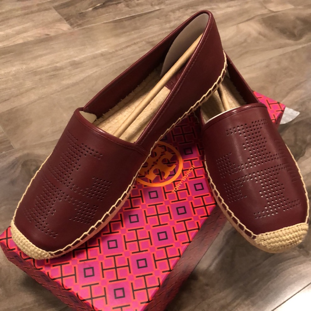 🔥🔥TORY BURCH PERFORATED ESPADRILLE